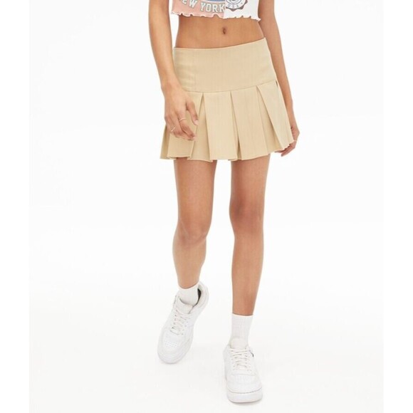 Aeropostale Solid Low-Rise Pleated Kakhi Skort Skirt Size XL Y2K - Picture 6 of 8
